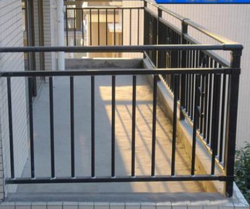 鋼結(jié)構(gòu)平臺(tái)扶手欄桿制作尺寸