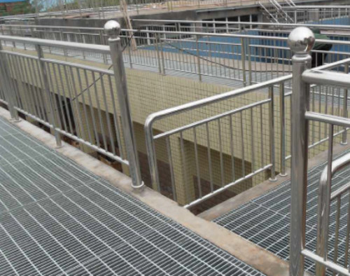 煙臺(tái)平臺(tái)扶手欄桿鋼格板規(guī)格